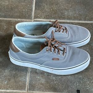 Mens Vans size 8.5 great condition and only worn a few times.